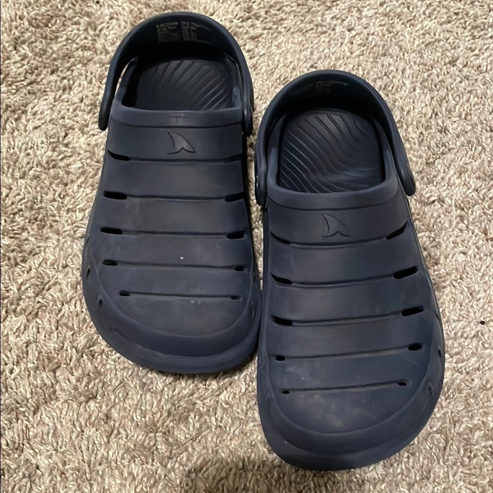 Kids Navy Blue Slip-On Clogs